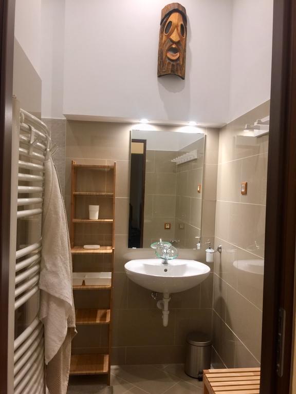 Entire Luxury Apartment In The City Center Budapest Esterno foto