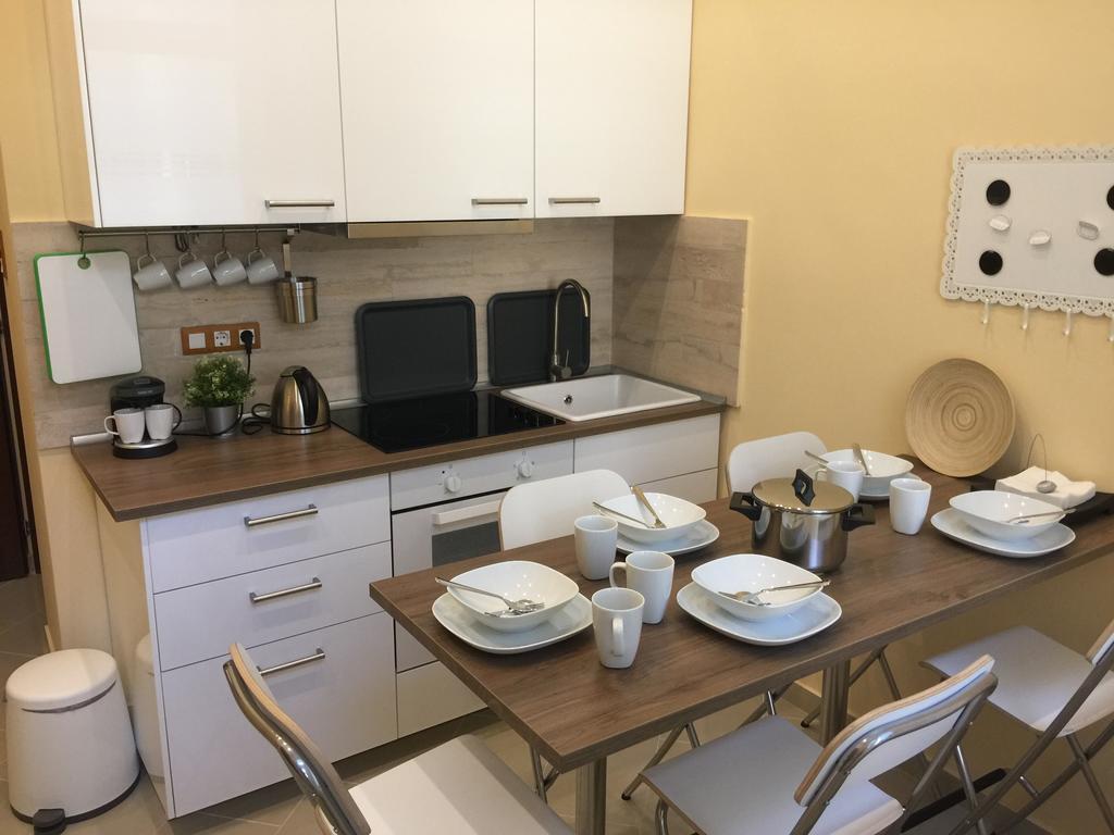 Entire Luxury Apartment In The City Center Budapest Esterno foto